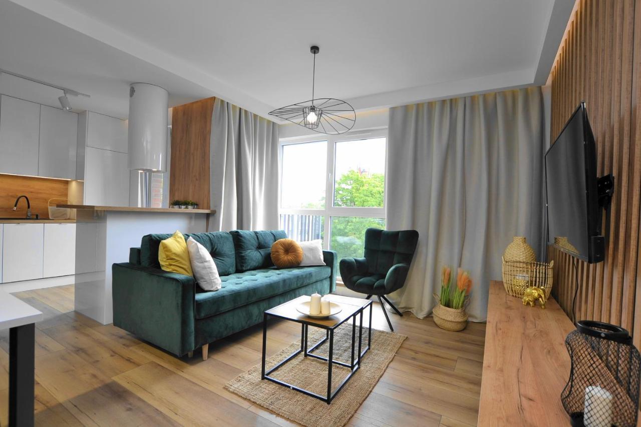 Apartament Krolowej Bony- Z Garazem Centrum Gliwic กลีวิตเซ ภายนอก รูปภาพ